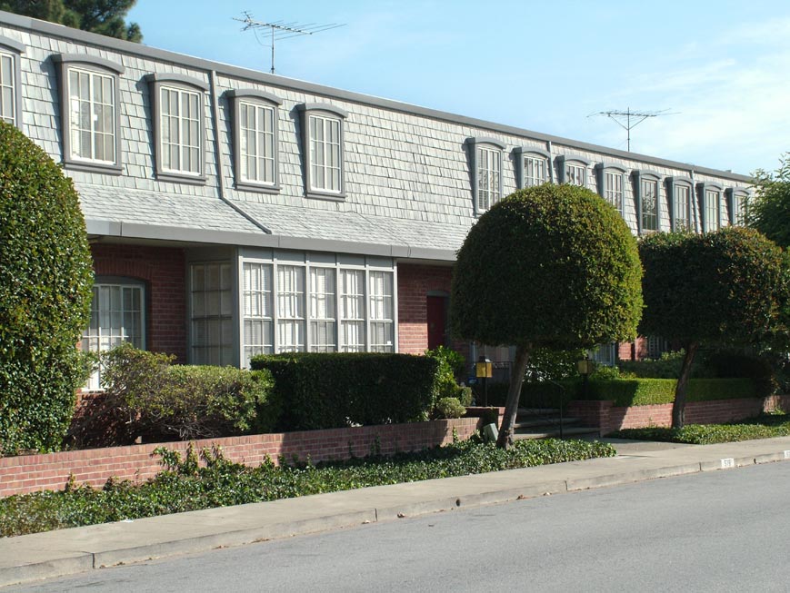 Lombardi's Cleans Or Replaces Rugs For Apartment Managers